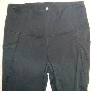 Yogalicious yoga pants/leggings